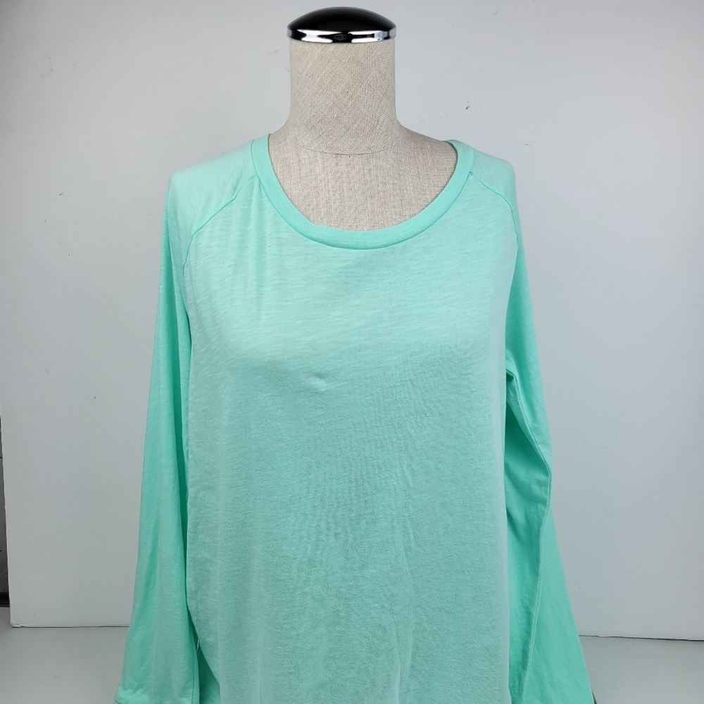 Pink long-sleeved tshirt